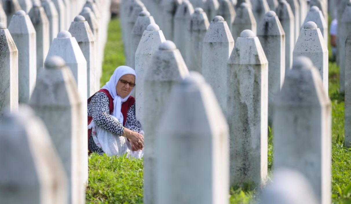 Asambleja e Përgjithshme e OKB-së miraton rezolutën për Srebrenicën