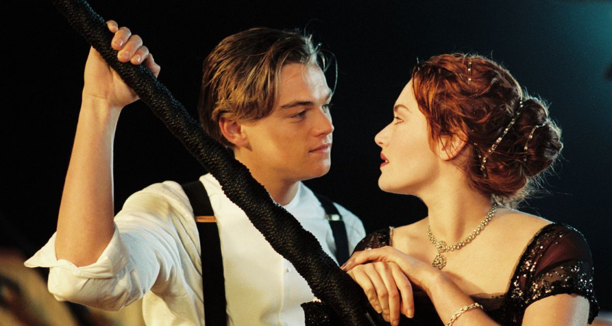 Kate Winslet: Skenat romantike të “Titanic” ishin makth